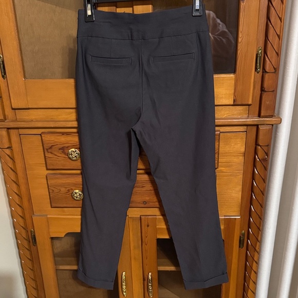 Tribal Dark Gray Cropped Pants - Picture 5 of 7
